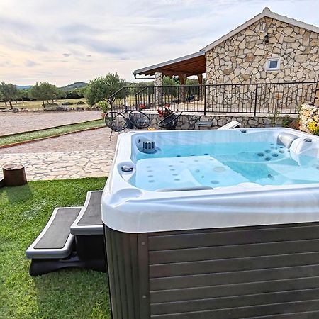 Holiday Home Juli With Jacuzzi Šibenik Dış mekan fotoğraf