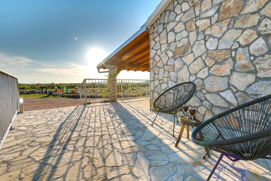 Holiday Home Juli With Jacuzzi Šibenik Dış mekan fotoğraf
