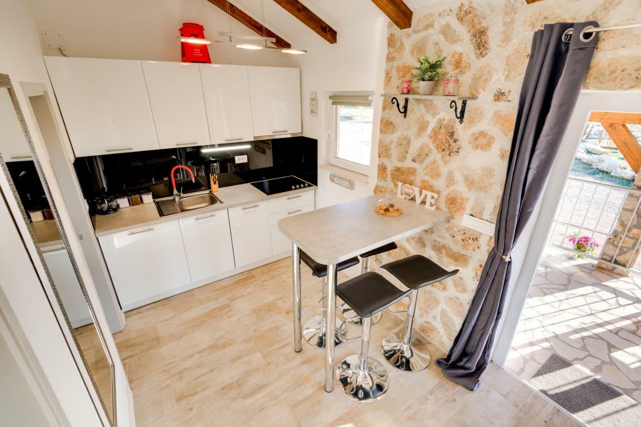 Holiday Home Juli With Jacuzzi Šibenik Dış mekan fotoğraf