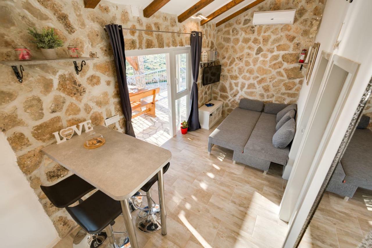 Holiday Home Juli With Jacuzzi Šibenik Dış mekan fotoğraf